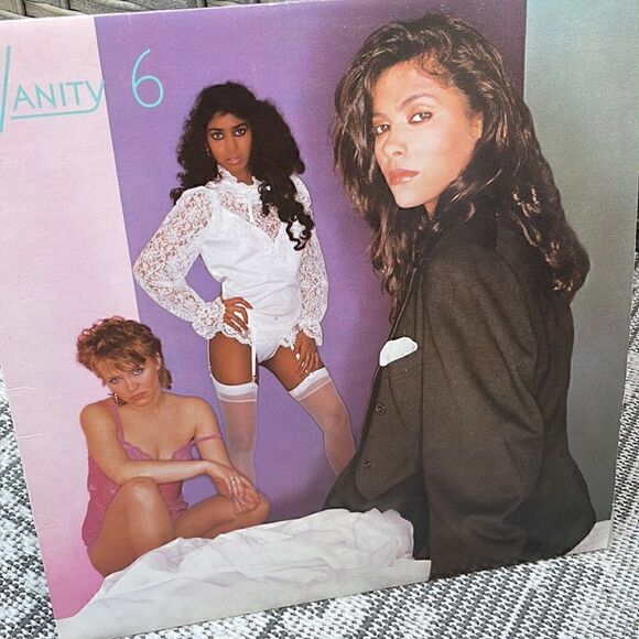 Vanity 6  - Picture 2 of 6